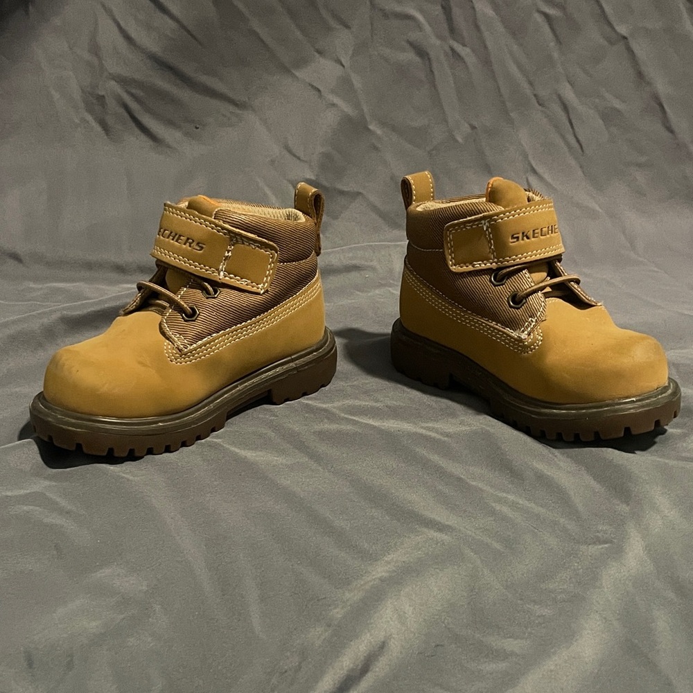 Skechers Brown Kids Boots - Picture 2 of 6